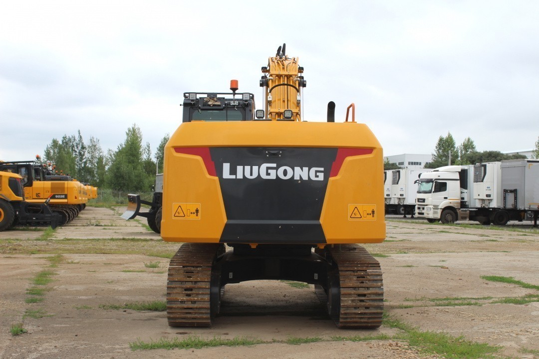 Экскаватор LiuGong CLG923FN